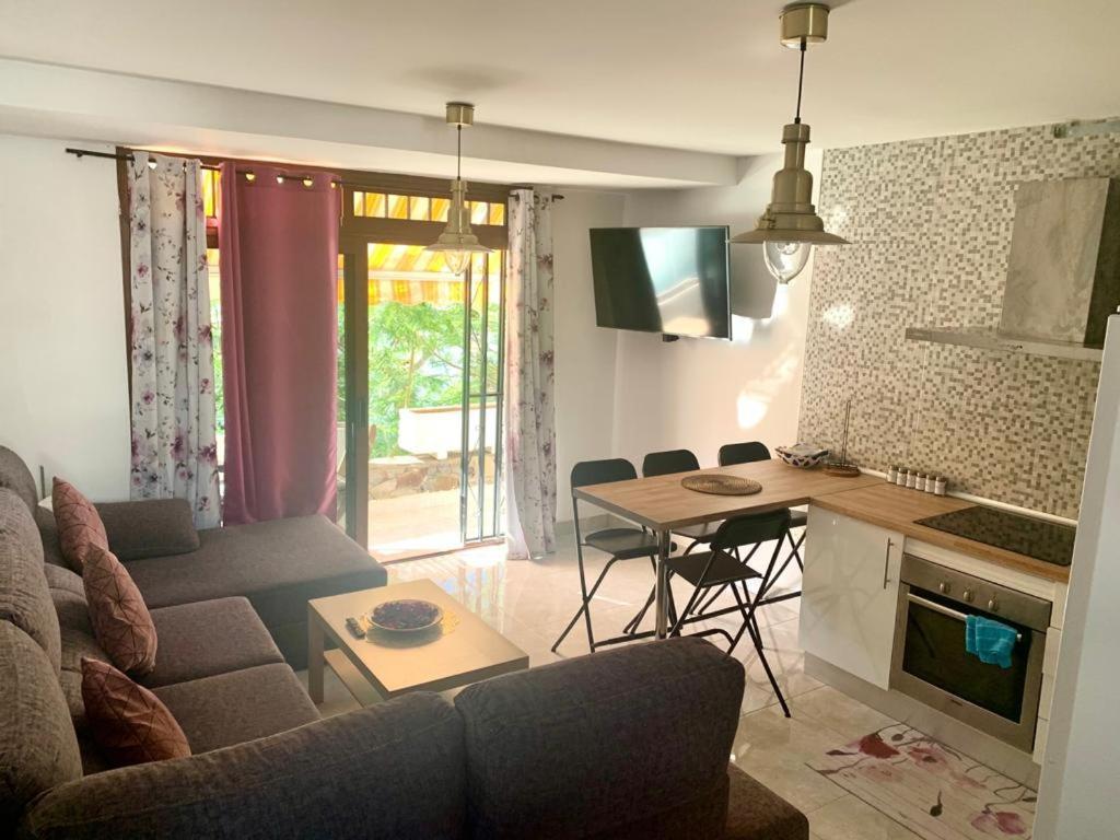 Duplex-Bungalow In Playa De Las Americas,3 Minutes Near The Best Beaches In Tenerife 外观 照片